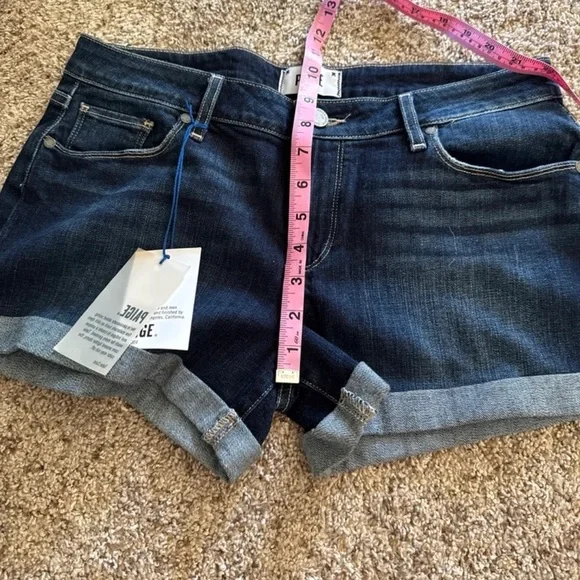 NWT PAIGE Jimmy Jimmy Short Cuffed Dark Wash 
size 28 - Picture 8 of 12